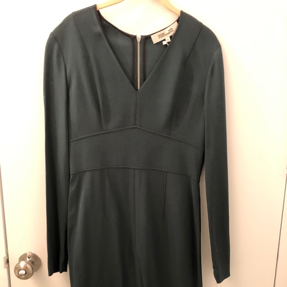 DVF V-Neck Tailored Dress in Forest - Picture 5 of 6